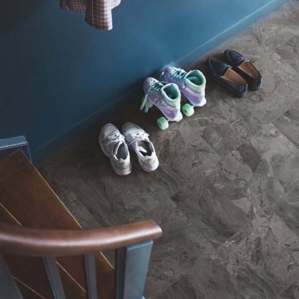 V4320-40170-3 Panele Winylowe Pergo Viskan pad pro Kamień Alpejski Czarny V4320-40170