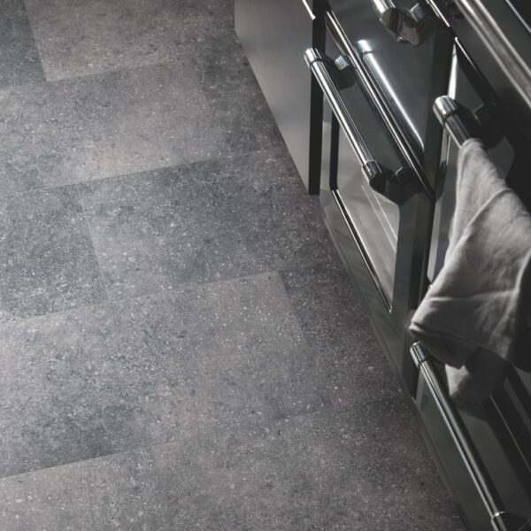 V4320-40174-3 Panele Winylowe Pergo Viskan pad pro Wapień Szary Ciemny V4320-40174