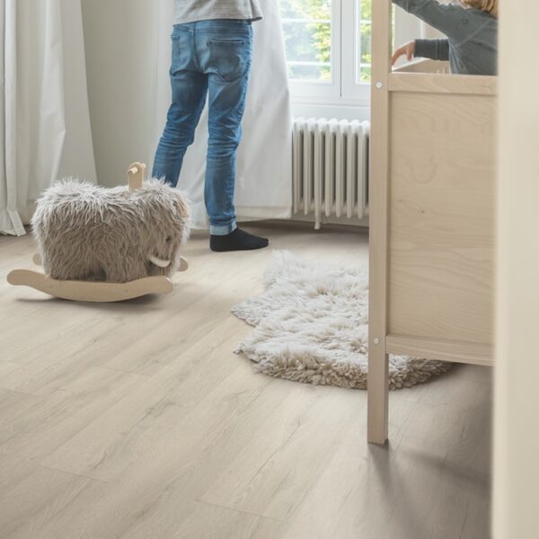 CLM5790-2 Panele Laminowane Quick-Step Classic Dąb wyrazisty szary CLM5790