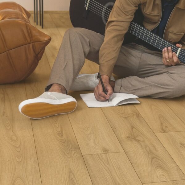 CLM5801-2 Panele Laminowane Quick-Step Classic Dąb Piaskowy CLM5801