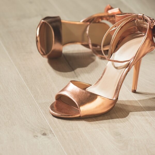 Panele Laminowane Quick-Step Impressive Dąb spokojny jasny IM1854