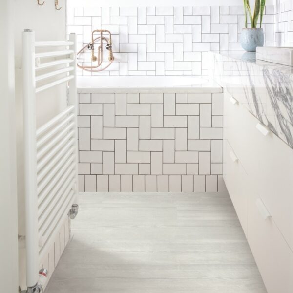 AVMPU40204-3 Panele Winylowe Quick-Step Bloom Sosna śnieżna AVMPU40204