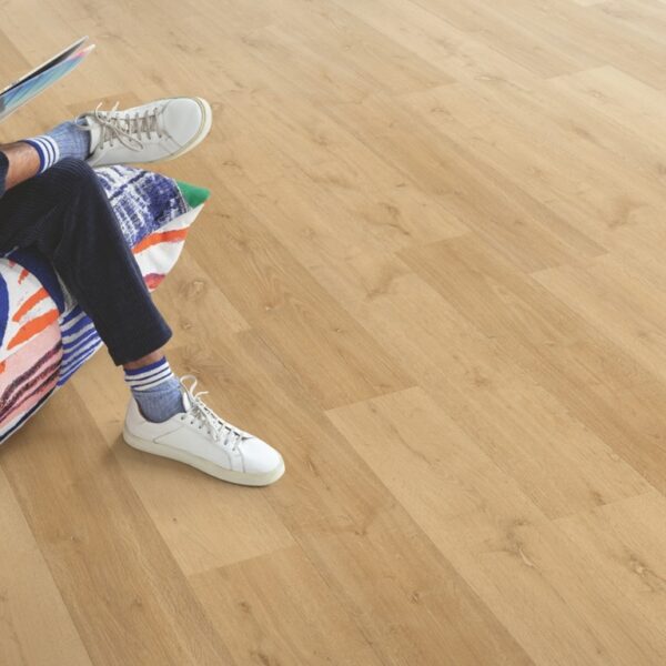 Panele Winylowe Quick-Step Bloom Elegancki dąb naturalny AVMPU40316